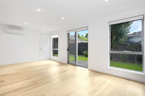 Property photo of 2/24 Stortford Avenue Ivanhoe VIC 3079