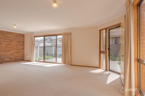 Property photo of 16 Crest Road Armidale NSW 2350