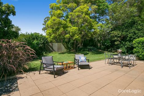 Property photo of 2 Dommett Street Kenmore QLD 4069