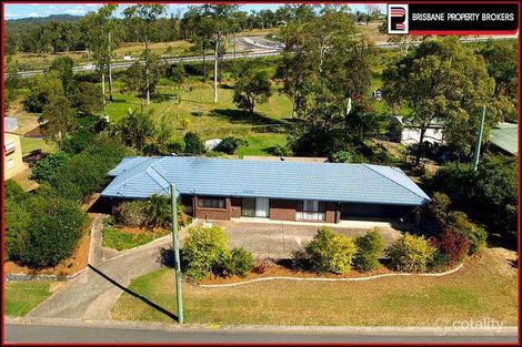 Property photo of 10 Castile Crescent Holmview QLD 4207