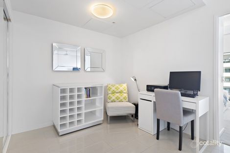 Property photo of 10911/8 Harbour Road Hamilton QLD 4007