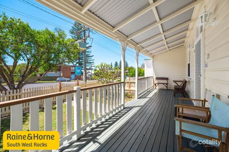 Property photo of 21 Landsborough Street South West Rocks NSW 2431
