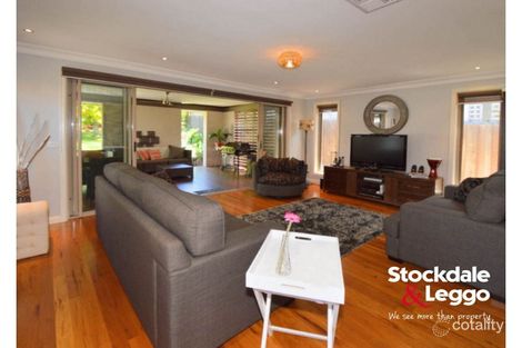 Property photo of 3 Sim Crescent Glenroy VIC 3046