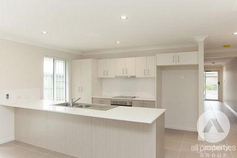 Property photo of 33 Fedrick Street Boronia Heights QLD 4124