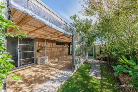 Property photo of 29 Tangelo Terrace Pakenham VIC 3810