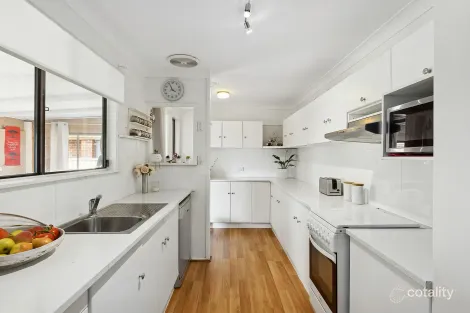 Property photo of 42 Griffith Street Mannering Park NSW 2259