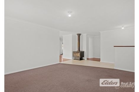 Property photo of 3 Little Oxford Street Gledhow WA 6330