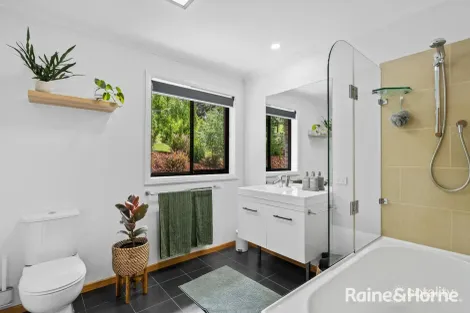 Property photo of 133 Cades Drive Kingston TAS 7050