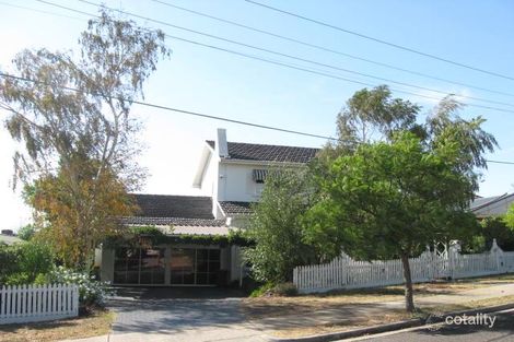 4 Clayton Rd, Strathmore Heights, VIC 3041