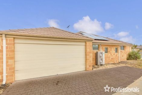 Property photo of 25 Panozza Circle Maddington WA 6109