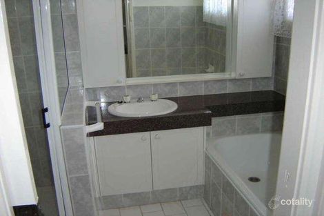 Property photo of 5 Misima Place Glenfield NSW 2167