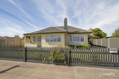 8 Pine Gr, Sale, VIC 3850