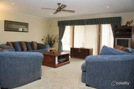 Property photo of 9 Taunton Crescent Craigmore SA 5114