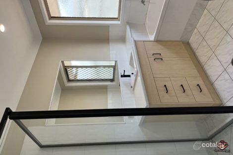 27 Shelley St, Scarness, QLD 4655