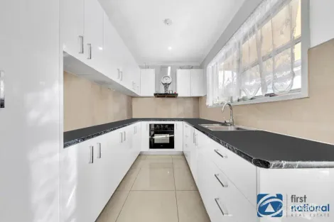 Property photo of 1 Allendale Court Meadow Heights VIC 3048