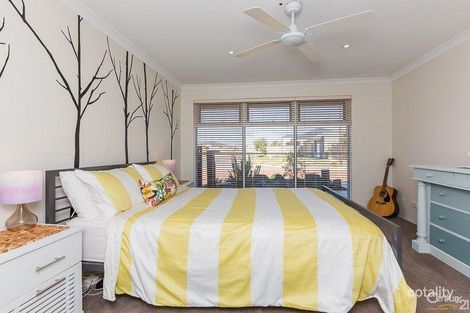 Property photo of 56 Warrilow Loop Canning Vale WA 6155