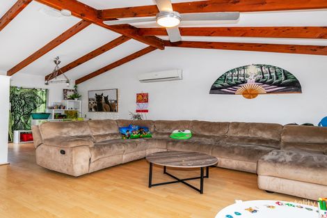 Property photo of 215 Station Road Woodridge QLD 4114