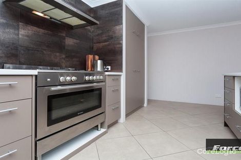 Property photo of 41 Backshall Place Wanneroo WA 6065