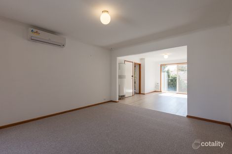 Property photo of 2/5 Wellington Street Ngunnawal ACT 2913