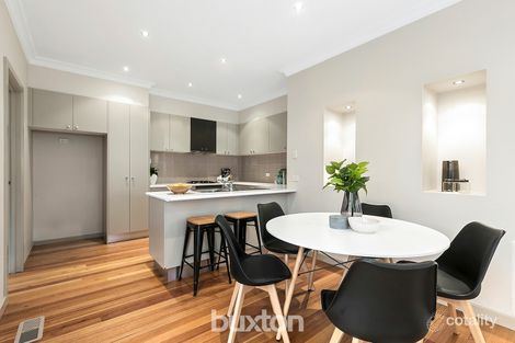 Property photo of 2/31 Lawborough Avenue Parkdale VIC 3195