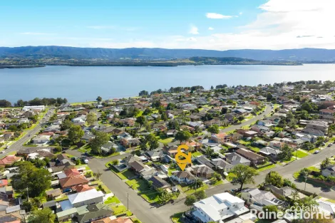 Property photo of 134 Cuthbert Drive Mount Warrigal NSW 2528