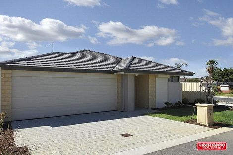 Property photo of 31 Elmsett Way Girrawheen WA 6064