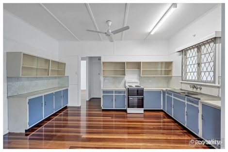 Property photo of 32 Jackson Street Wandal QLD 4700