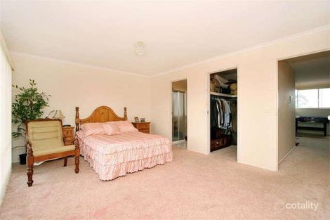 Property photo of 35 Oxford Drive Thomastown VIC 3074