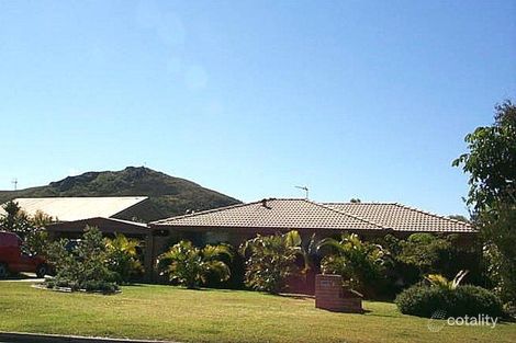 7 Tritonia Dr, Coolum Beach, QLD 4573