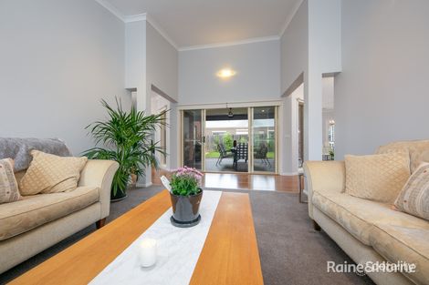 Property photo of 9 Sauvignon Court Sunbury VIC 3429