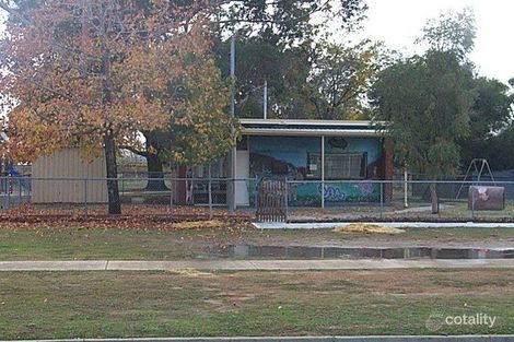 16 Helen St, Bellevue, WA 6056