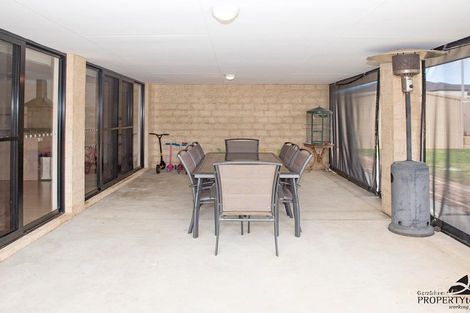 Property photo of 19 Awanui Street Wandina WA 6530
