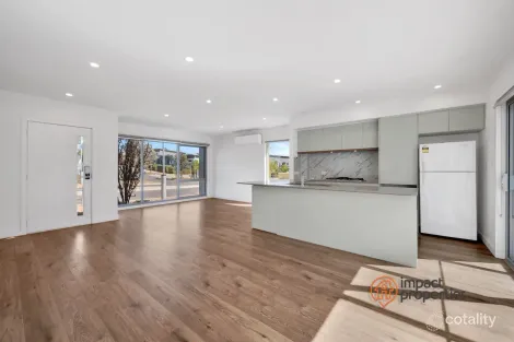 Property photo of 27/2 Bulletin Street Lawson ACT 2617