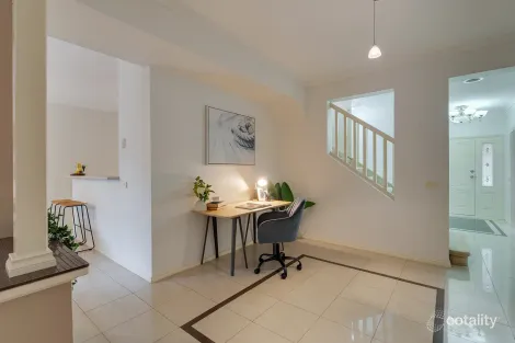 Property photo of 26 The Crest Attwood VIC 3049