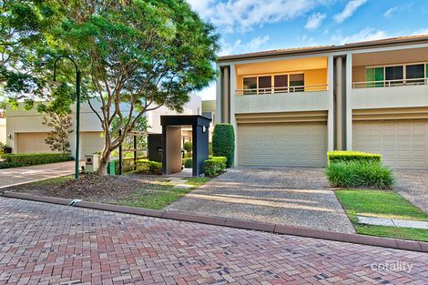 Property photo of 7120 Marine Drive East Hope Island QLD 4212