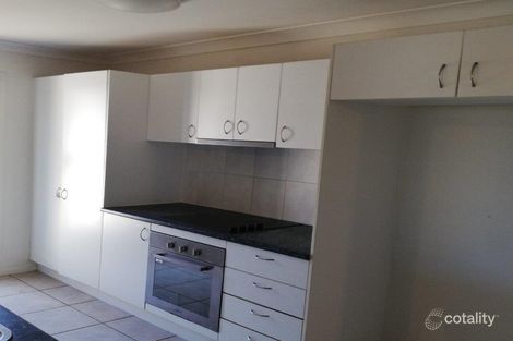 Property photo of 30 Honeyeater Place Lowood QLD 4311