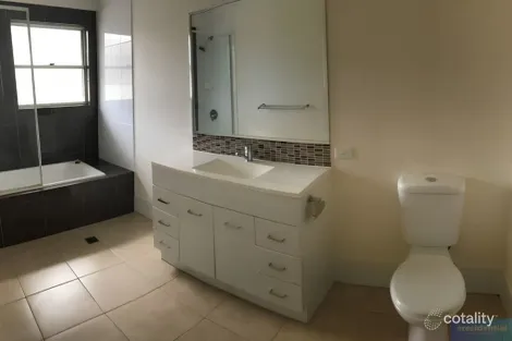Property photo of 2/58-60 River Hills Road Eagleby QLD 4207