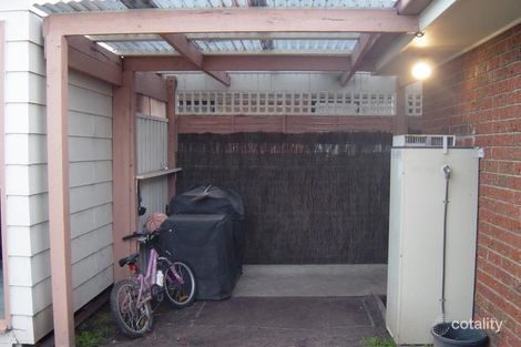 Property photo of 12 Cane Avenue Seaford VIC 3198