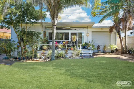 832 Scenic Hwy, Kinka Beach, QLD 4703