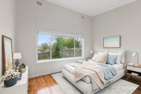 Property photo of 40 Waratah Parade Narraweena NSW 2099