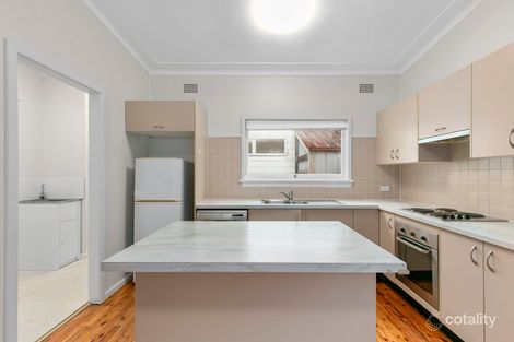 Property photo of 40 Waratah Parade Narraweena NSW 2099