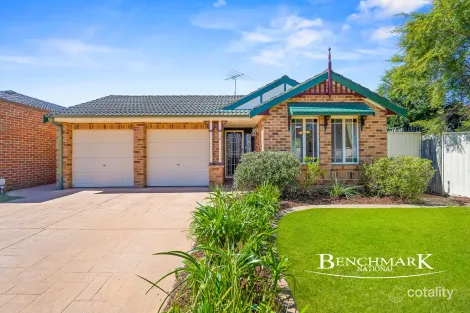 Property photo of 8 Lomond Court Wattle Grove NSW 2173