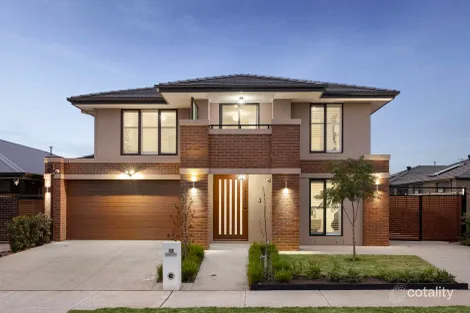13 LONGTOWN RD, THORNHILL PARK, VIC 3335
