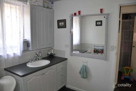 Property photo of 55 Pommel Crescent Epping VIC 3076