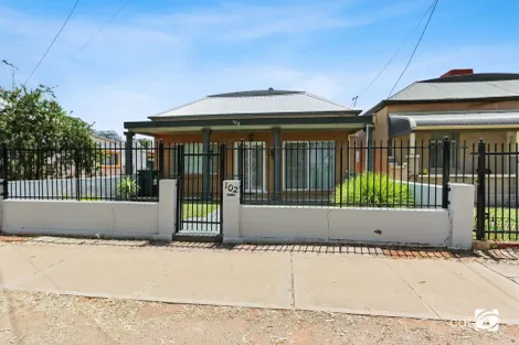 Property photo of 102 Wilson Street Broken Hill NSW 2880