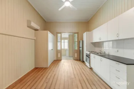 Property photo of 46 Warwick Road Ipswich QLD 4305