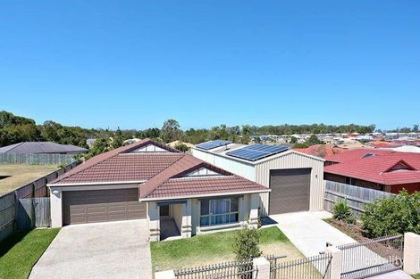 5 Coach Rd W, Morayfield, QLD 4506