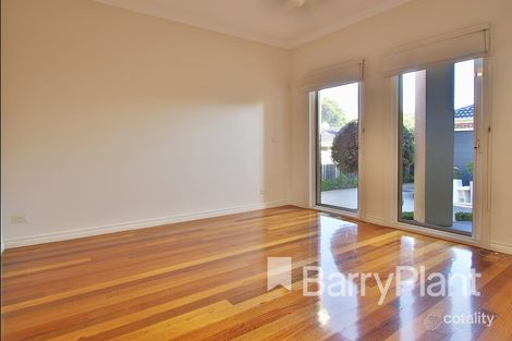Property photo of 2/2 Martha Street Donvale VIC 3111
