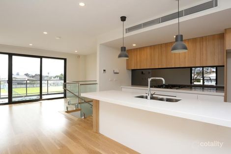 Property photo of 1/252 Union Street Brunswick West VIC 3055
