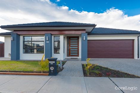 Property photo of 1 Manningham Street Mickleham VIC 3064